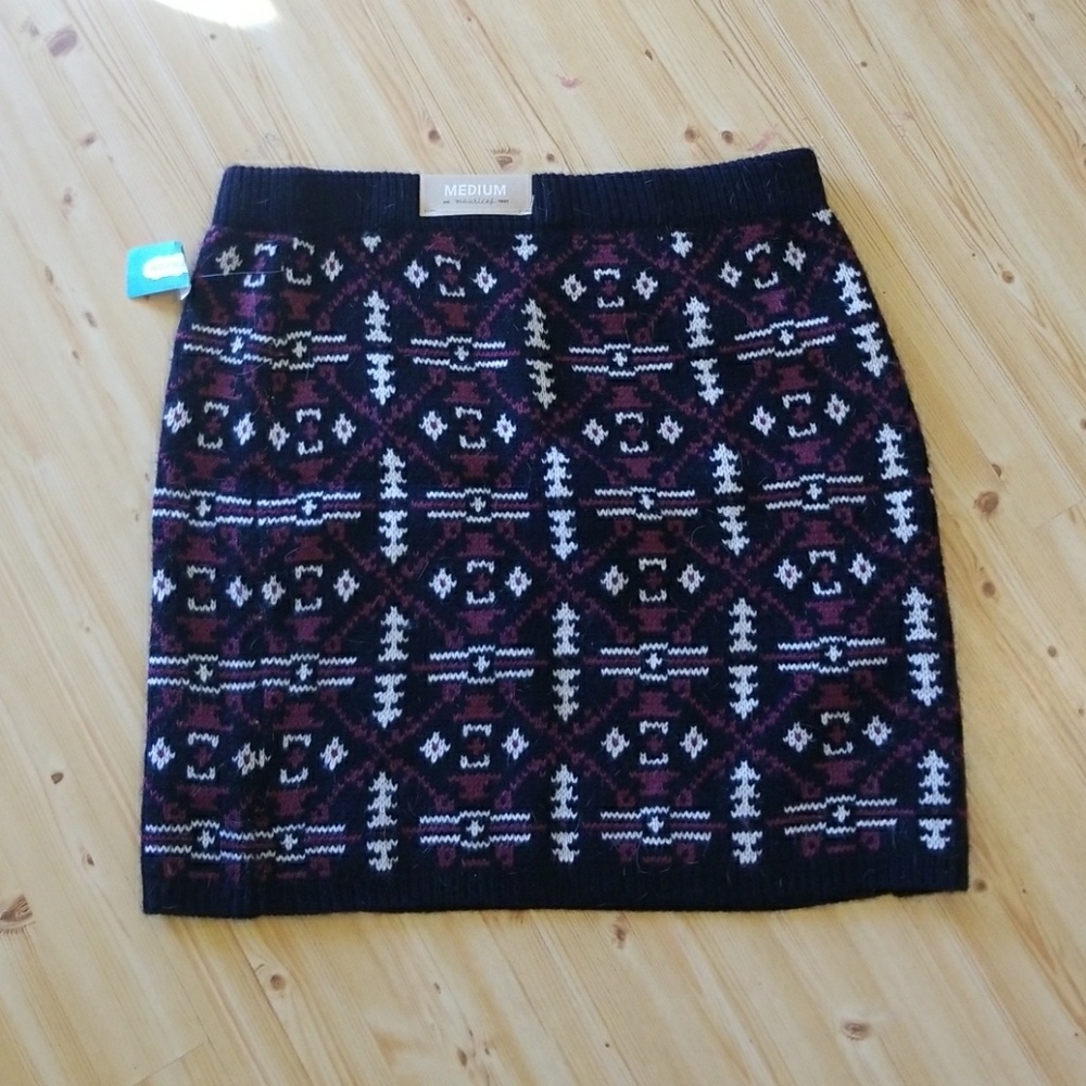Sweater skirt